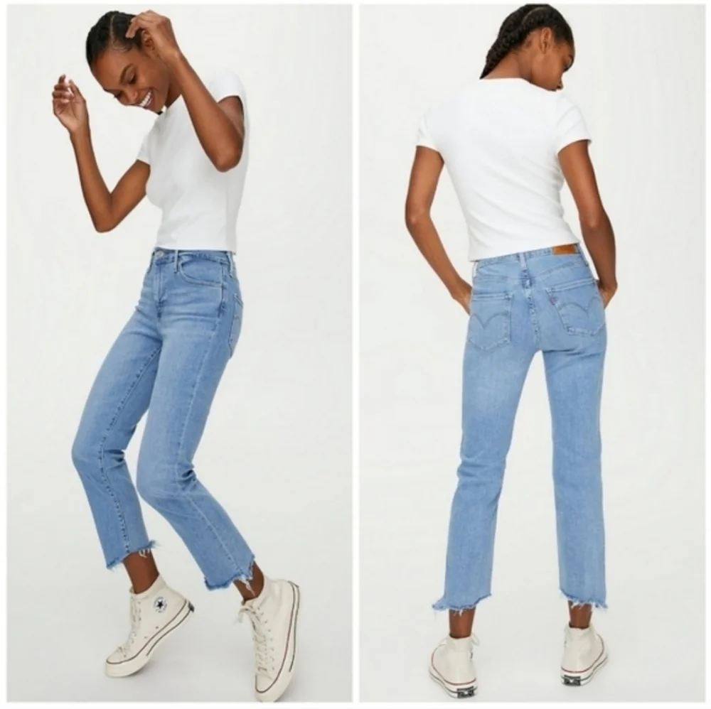 Levi's 724 High Rise Straight Leg Stretch Jeans - Picture 4 of 10
